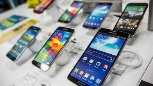 تقرير: تراجع شحنات الجوالات الذكية العالمية للمرة الأولى منذ عام 2023 تقرير: تراجع شحنات الجوالات الذكية العالمية للمرة الأولى منذ عام 2023