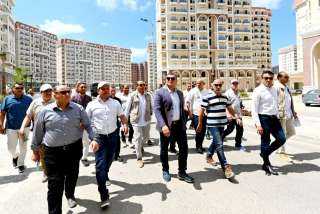 وزير الإسكان يتفقد تنفيذ مشروع ”أبراج صواري” بالإسكندرية| صور