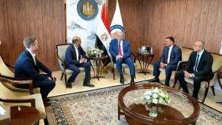 وزير البترول يبحث مع شركة عالمية توفير البيانات الجيولوجية للإمكانات التعدينية في مصر