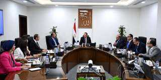 وزير المالية: جار دراسة منح حوافز للطروحات ذات الأحجام الكبيرة في البورصة
