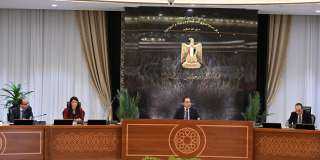 رئيس الوزراء: نعمل على تنفيذ مشروعات رائدة على ساحلي البحر الأحمر والمتوسط لدعم السياحة