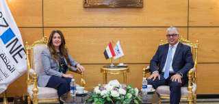 ”جمال الدين” يبحث مع السفيرة الأمريكية وممثلي الشركات تعزيز التعاون بقطاعات المواني والطاقة والبنية التحتية