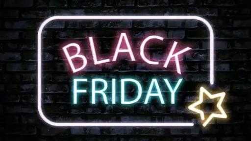 مسح: البلاك فرايدي يحظى بشعبية كبيرة بين الشباب عن كبار السن