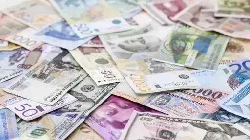 ضبط قضايا اتجار في النقد الأجنبي بقيمة 7 ملايين جنيه ضبط قضايا اتجار في النقد الأجنبي بقيمة 7 ملايين جنيه