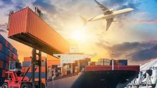 مجلس الوزراء: ارتفاع الصادرات غير البترولية 20.7% إلى 36.64 مليار دولار مجلس الوزراء: ارتفاع الصادرات غير البترولية 20.7% إلى 36.64 مليار دولار