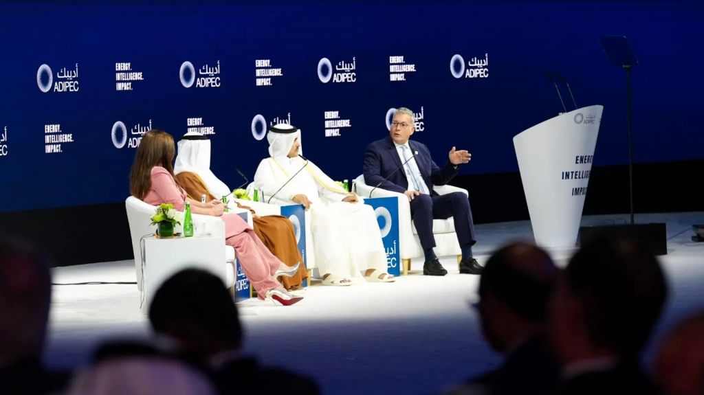 جانب من الجلسة