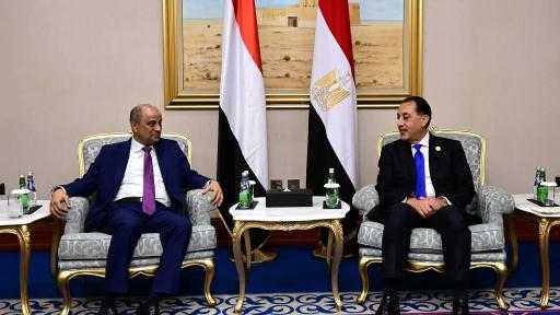 رئيس الوزراء اليمني يتطلع إلى الاستفادة من الخبرات المصرية في قطاعات مثل الكهرباء والجمارك والضرائب