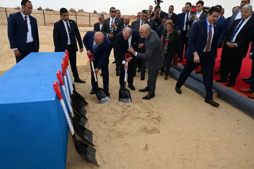 وضع حجر الأساس