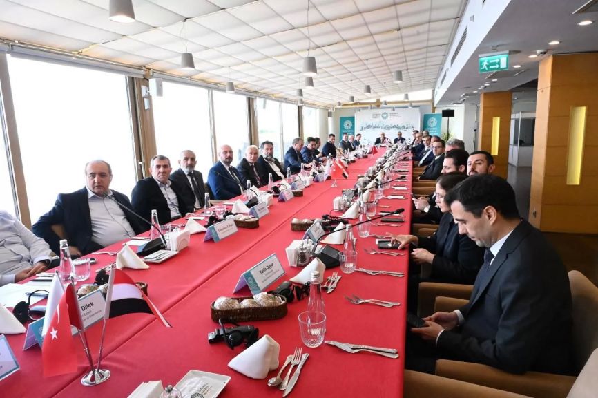 المائدة المستديرة