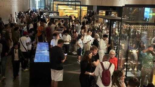 18 ألف زائر في أول أيام افتتاح المتحف المصري الكبير أمام الجمهور 18 ألف زائر في أول أيام افتتاح المتحف المصري الكبير أمام الجمهور