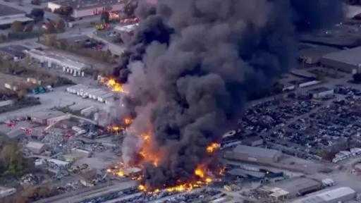 تحطم طائرة شحن تابعة لشركة يو بي إس قرب مطار لويفيل الأمريكي