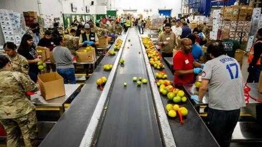 ترامب يهدد بحجب المساعدات الغذائية للأمريكيين إذا استمر الإغلاق الحكومي ترامب يهدد بحجب المساعدات الغذائية للأمريكيين إذا استمر الإغلاق الحكومي