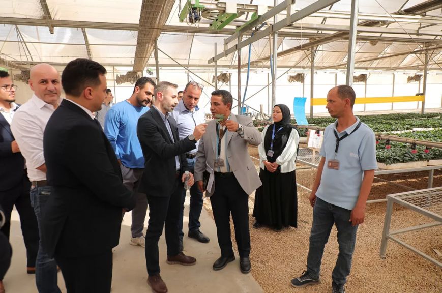 جانب من الزيارة