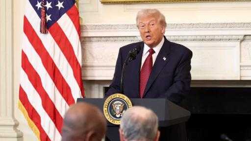 ترامب: الجمهوريون يعملون على مشروع قانون لفرض عقوبات على دول تتعامل تجاريا... ترامب: الجمهوريون يعملون على مشروع قانون لفرض عقوبات على دول تتعامل تجاريا مع روسيا