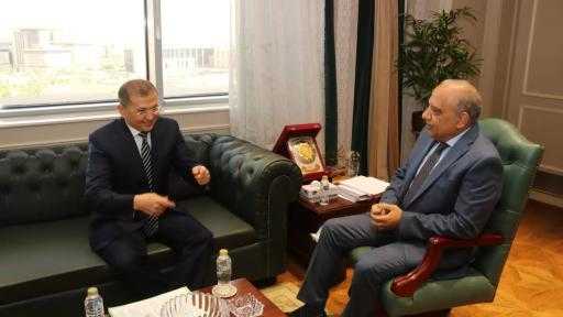 وزير الكهرباء يستقبل سفير أوزبكستان بالقاهرة لدعم وتعزيز التعاون بمجالات الطاقة المتجددة وزير الكهرباء يستقبل سفير أوزبكستان بالقاهرة لدعم وتعزيز التعاون بمجالات الطاقة المتجددة