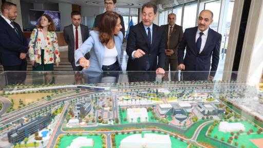 السفير الفرنسي: مهتمون بتعزيز الشراكة العلمية والتكنولجية مع مصر بمجال الفضاء