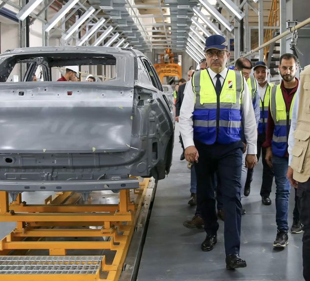 جولة الوزير