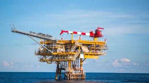 إدارة ترامب تلغي قيود التنقيب عن النفط في احتياطي ألاسكا