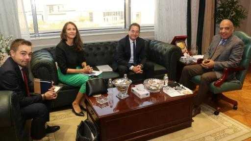 وزير الكهرباء يبحث مع سفير فرنسا بالقاهرة سبل تعزيز ودعم فرص بمشروعات... وزير الكهرباء يبحث مع سفير فرنسا بالقاهرة سبل تعزيز ودعم فرص بمشروعات الطاقات المتجددة