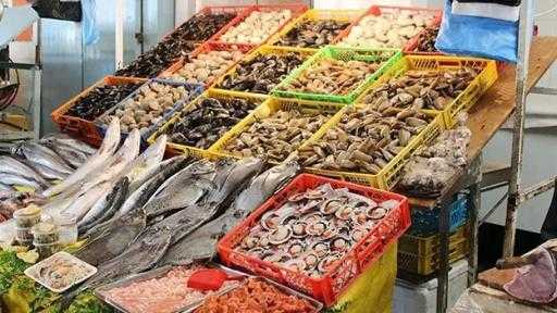 الصين توقف استيراد المأكولات البحرية اليابانية مع استمرار الأزمة الدبلوماسية الصين توقف استيراد المأكولات البحرية اليابانية مع استمرار الأزمة الدبلوماسية