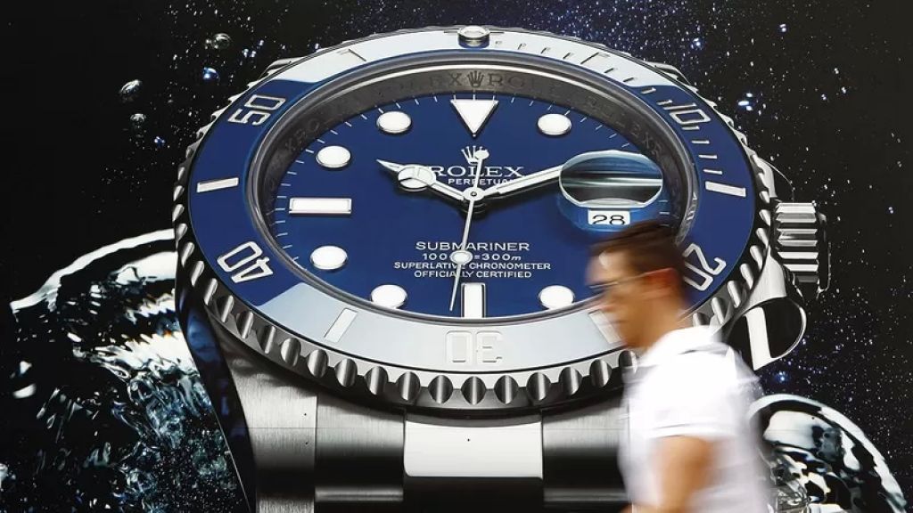 تراجع صادرات الساعات السويسرية للشهر الثالث على التوالي