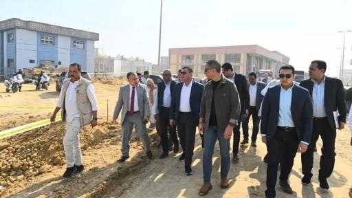 بتكلفة 1.5 مليار جنيه.. وزير الإسكان يتفقد مجمع محطات مياه الشرب بالعزب الجديدة