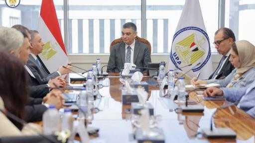 ”الشراء الموحد” تبحث مقترحًا لإنشاء منصة رقمية لتسهيل نفاذ الدواء والمستلزمات الطبية... ”الشراء الموحد” تبحث مقترحًا لإنشاء منصة رقمية لتسهيل نفاذ الدواء والمستلزمات الطبية لإفريقيا