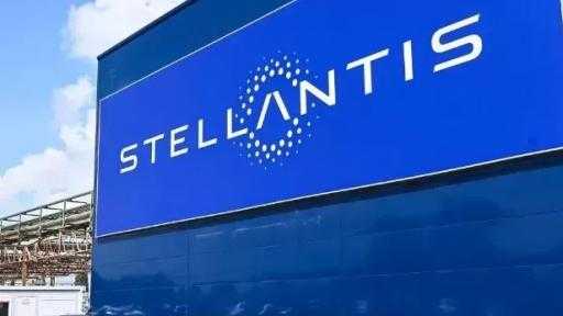 بلومبرج: ستيلانتيس ستستخدم تقنيات صينية في سياراتها لخفض النفقات