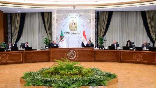 الوزير الأول للجزائر: مصر أضحت من أكبر الشركاء الاقتصاديين في التجارة والشراكات الاستثمارية