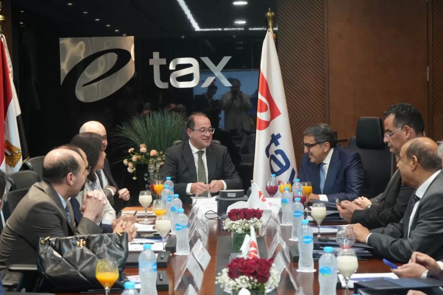 زيارة الوزير للشركة