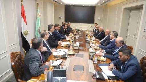 الحكومة تبحث مع اتحاد الدواجن تحفيز الإنتاج لخفض الاستيراد من الخارج