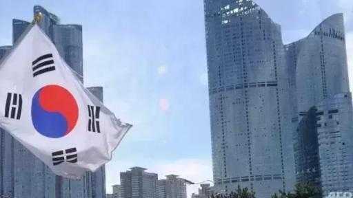 وفد كوري جنوبي يتوجه إلى كندا سعيا للفوز بمشروع غواصات