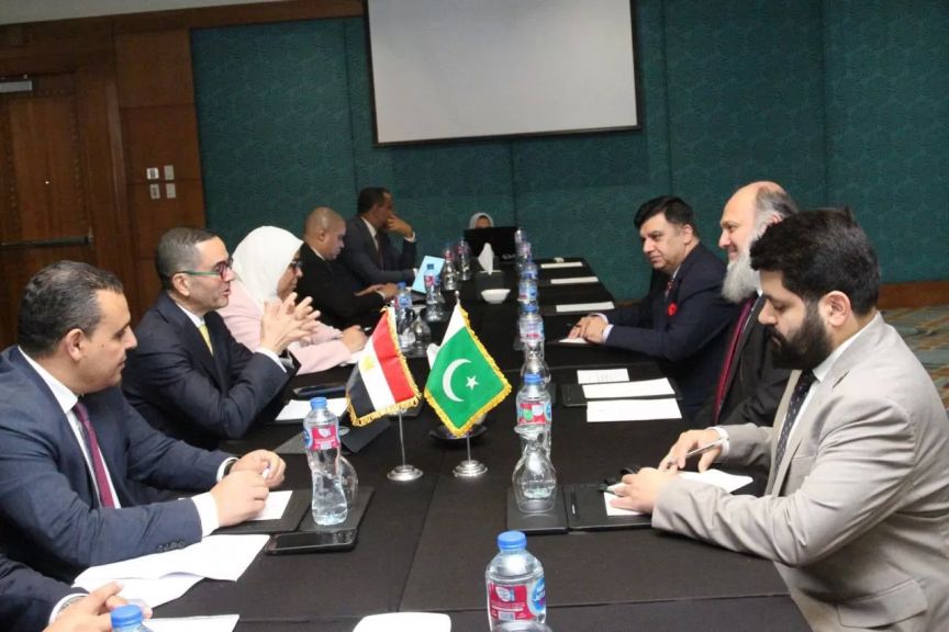 جانب من المباحثات