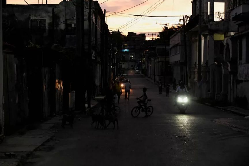 انقطاع التيار الكهربائي في هافانا وأجزاء أخرى من كوبا
