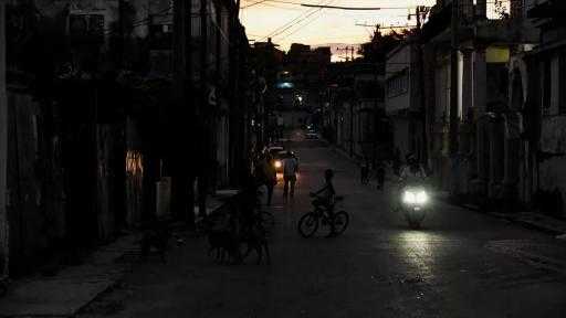 انقطاع التيار الكهربائي في هافانا وأجزاء أخرى من كوبا