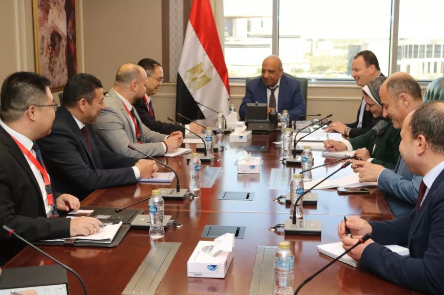 جانب من المباحثات