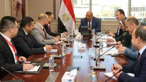 وزير الكهرباء يبحث مع مجموعة ”XD” الصينية سبل دعم وتطوير الشراكة القائمة... وزير الكهرباء يبحث مع مجموعة ”XD” الصينية سبل دعم وتطوير الشراكة القائمة بين البلدين