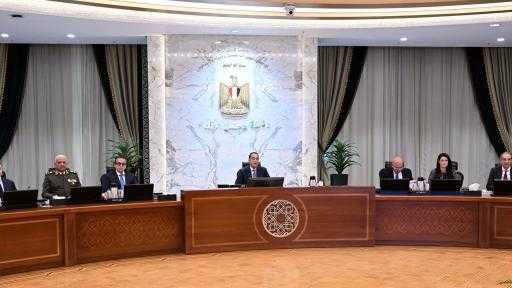 رئيس الوزراء: اهتمام بجذب المزيد من الاستثمارات الأجنبية بقطاع السيارات والصناعات المغذية... رئيس الوزراء: اهتمام بجذب المزيد من الاستثمارات الأجنبية بقطاع السيارات والصناعات المغذية لها