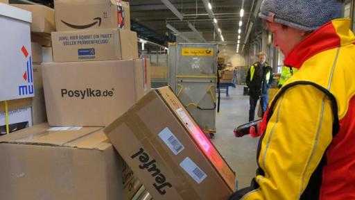 3 يورو رسوم جمركية على الطرود الصغيرة من خارج أوروبا ابتداء من... 3 يورو رسوم جمركية على الطرود الصغيرة من خارج أوروبا ابتداء من يوليو 2026