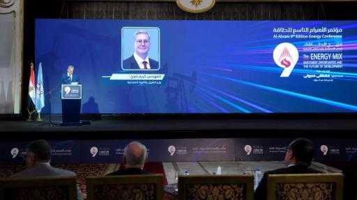 وزير البترول: تأمين احتياجات الطاقة لمدة 5 سنوات ورفع المتجددة إلى 42% وزير البترول: تأمين احتياجات الطاقة لمدة 5 سنوات ورفع المتجددة إلى 42%