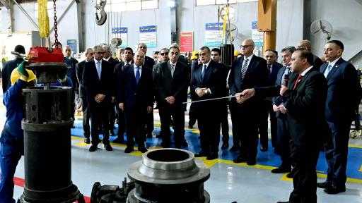 لأول مرة بمصر.. رئيس الوزراء يفتتح مصنع إنتاج الطلمبات الغاطسة بشركة قها... لأول مرة بمصر.. رئيس الوزراء يفتتح مصنع إنتاج الطلمبات الغاطسة بشركة قها للصناعات الكيماوية| صور