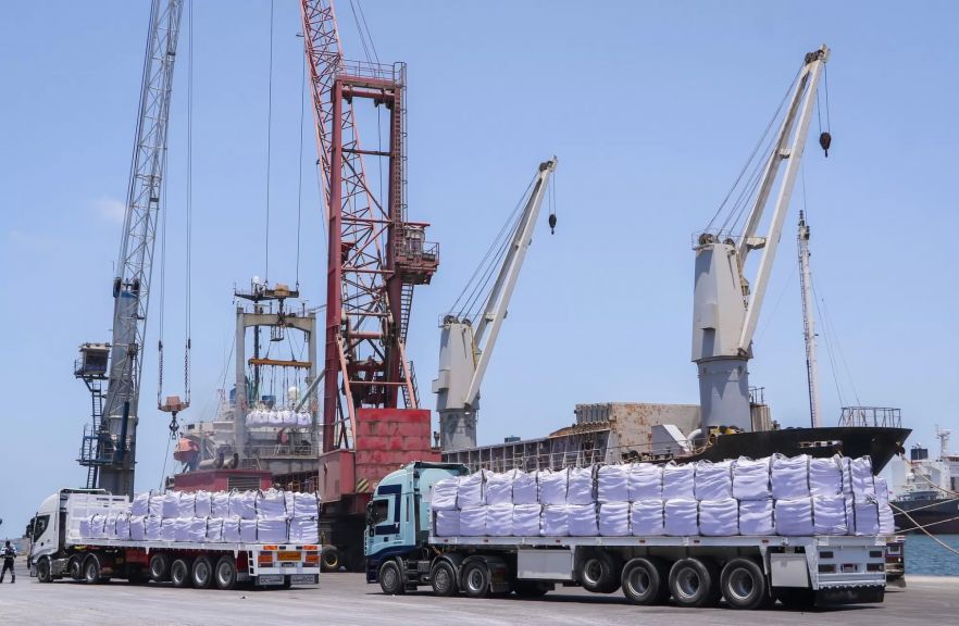 ميناء دمياط