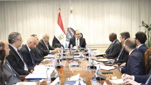 تضم الغزل والنسيج والفنادق.. ”شيمي” يُناقش مع وفد البنك الدولي طرح عددًا من الفرص الاستثمارية الواعدة