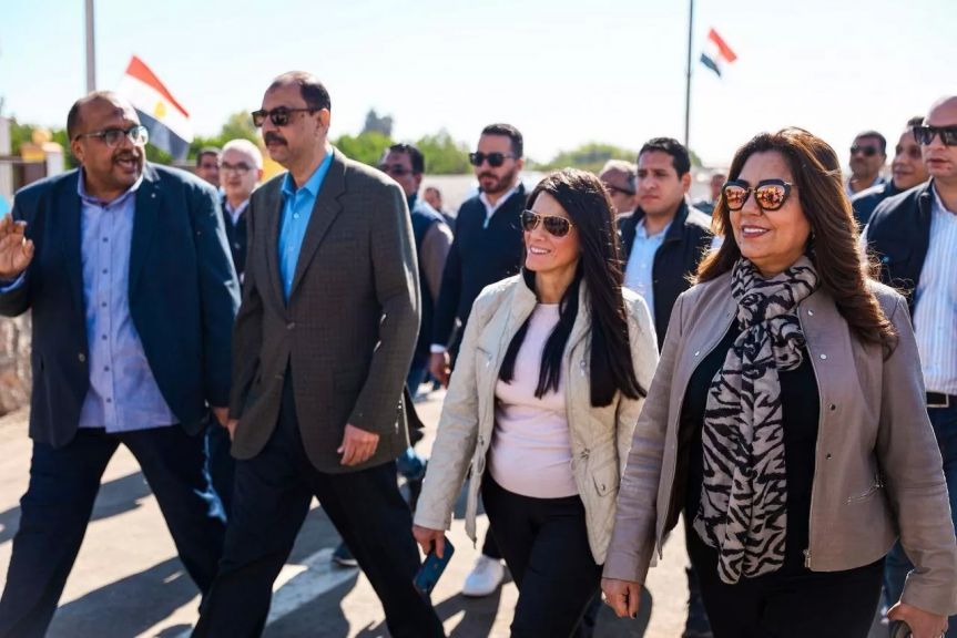 وزيرة التخطيط ووزيرة التنمية المحلية 