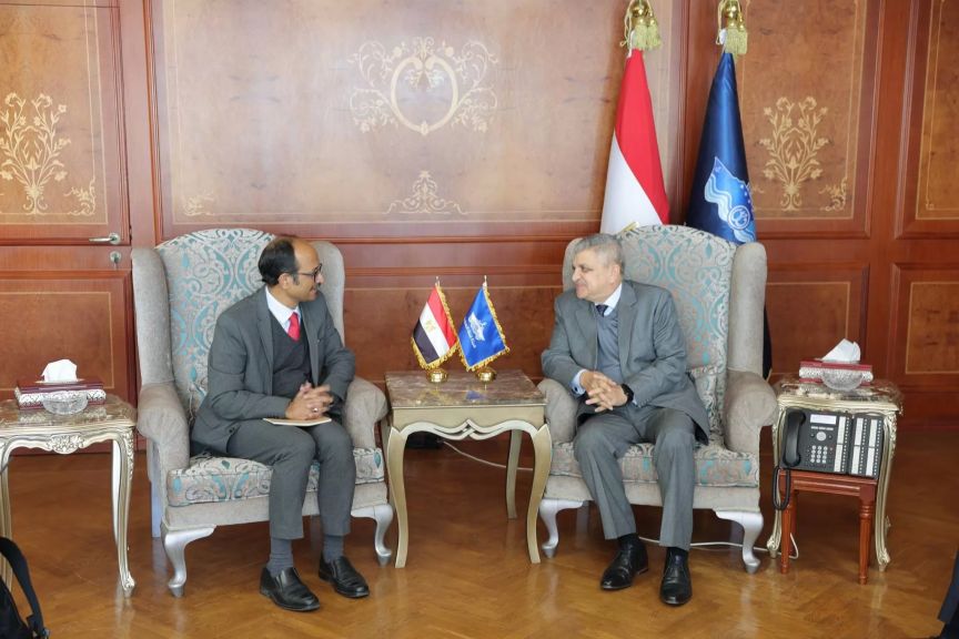 الفريق أسامة ربيع يلتقى ممثل الأمين العام للأمم المتحدة للحد من مخاطر الكوارث