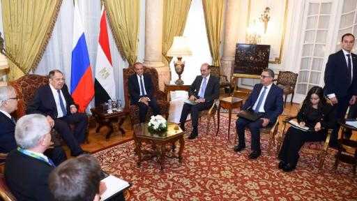 في مشاورات مع نظيره الروسي.. وزير الخارجية يؤكد ضرورة تفعيل عملية سياسية شاملة بسوريا