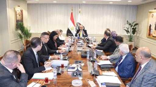 4 مصانع ضمن المشروع القومي للغزل والنسيج في مراحلها النهائية استعدادًا للتشغيل