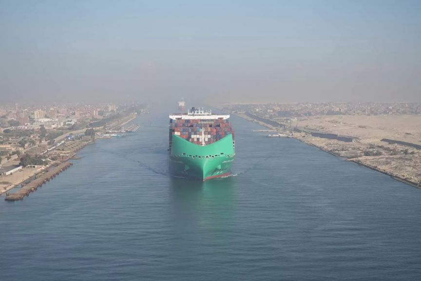 قناة السويس