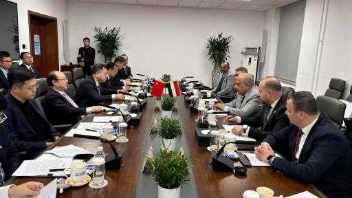 وزير الكهرباء يبحث مع مدير مجموعة شركات المؤسسة الوطنية الصينية للطاقة النووية... وزير الكهرباء يبحث مع مدير مجموعة شركات المؤسسة الوطنية الصينية للطاقة النووية سبل التعاون