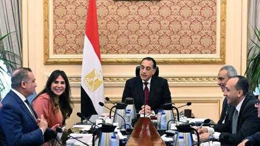 ”التنمية الحضرية” يستعرض تطورات مشروعات إعادة إحياء القاهرة التاريخية وتصورًا للأراضي والمباني غير المستغلة بكورنيش النيل